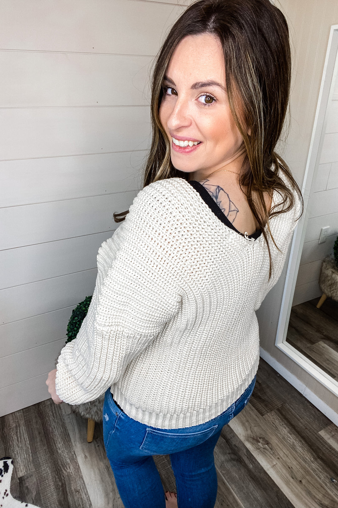 CREAM SLOUCHY KNIT SWEATER