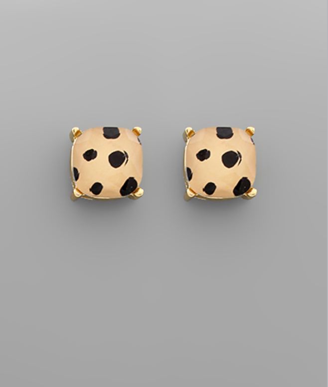 Dotted Animal Studs in Beige